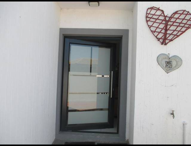 3 BEDROOM HOUSE FOR SALE IN DANA BAY